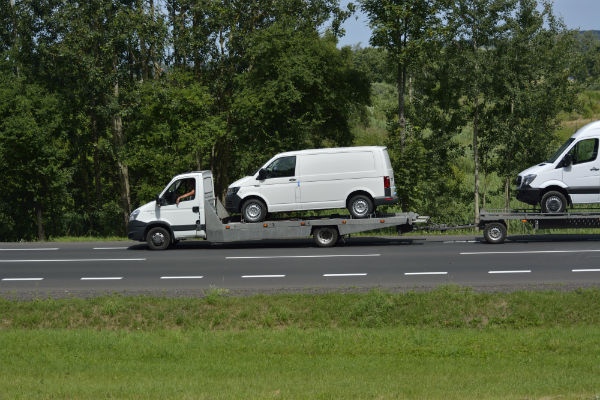 lock distance car transportation